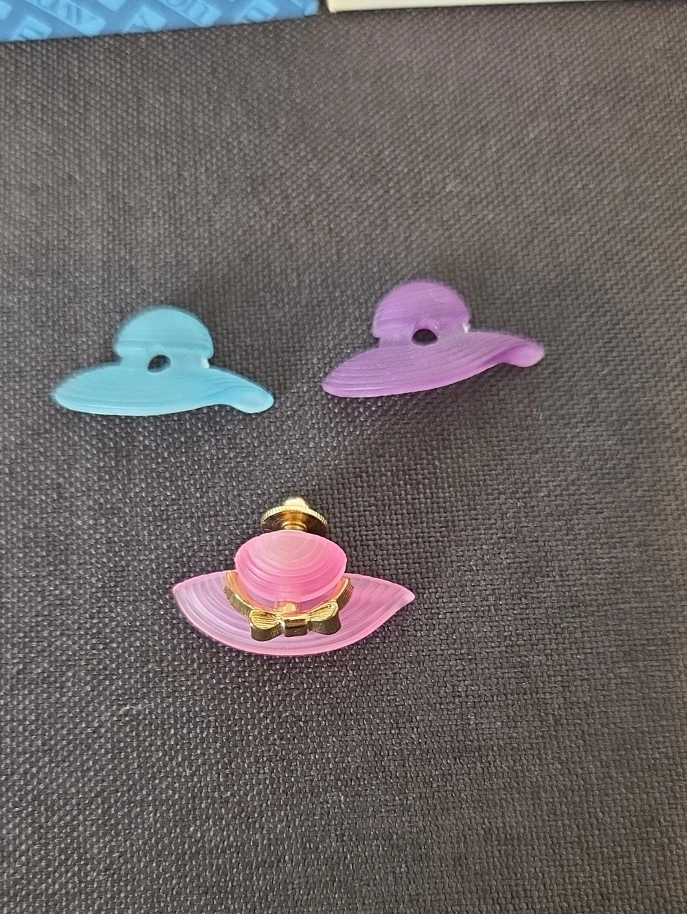 Avon 80s Fashion Jewelry Garden Party Hat Pin